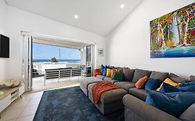 Lennox Head Waves Beachfront Penthouse